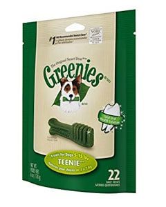 Bocadillos para perros bolsa verde marca Greenies
