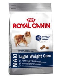 Saco de pienso para perros grandes de la marca Royal Canin receta light